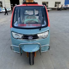 High Quality Passenger Tricycle Mini Electric Car Closed Tricycle